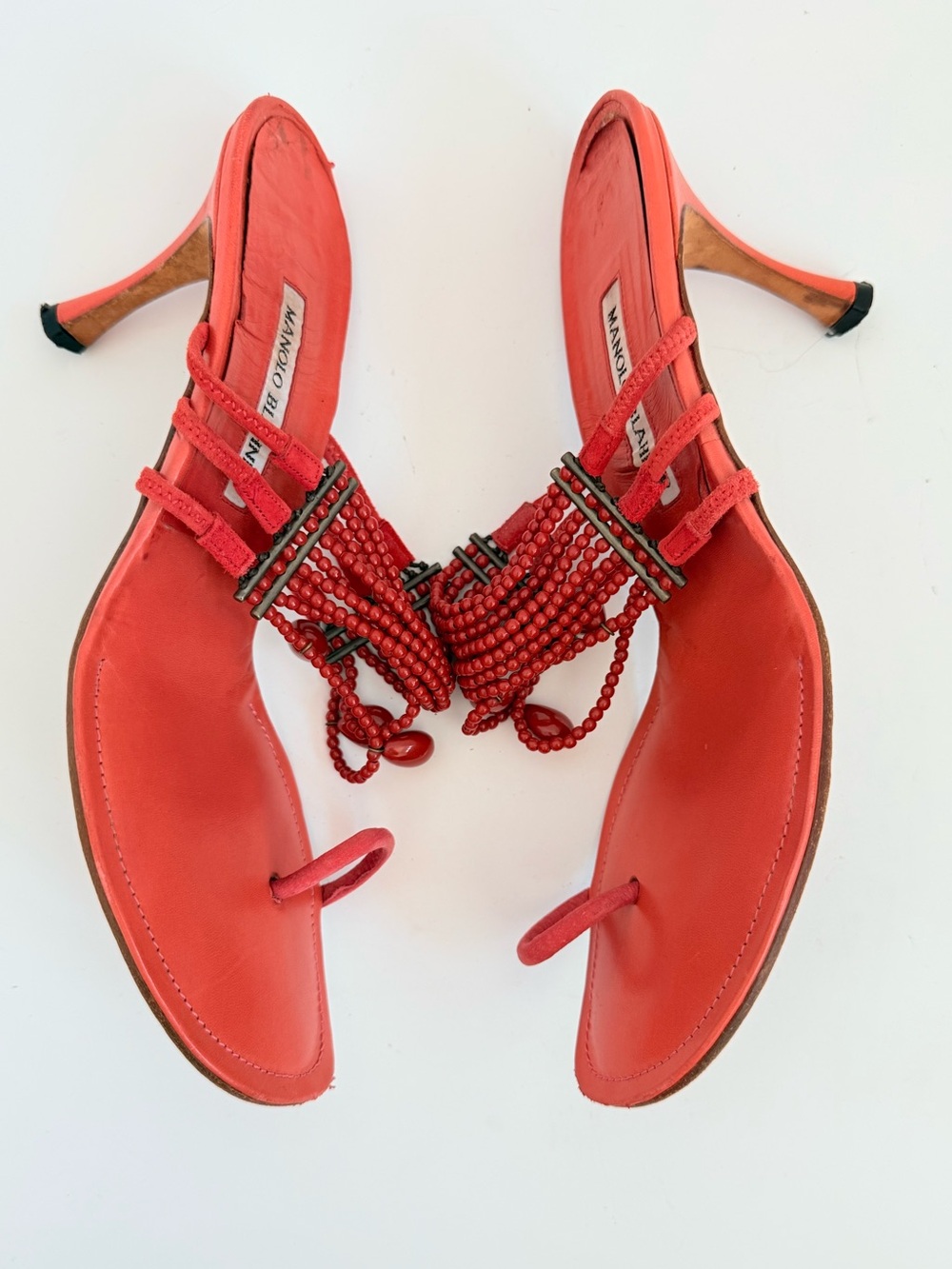 Rare Vintage Manolo Blahnik Red Beaded Toe Loop Heeled Sandals Y2K 40 - Picture 5 of 10